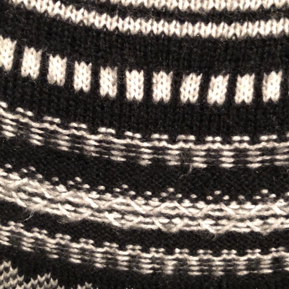 SzS Fair Isle crewneck pullover sweater - Picture 3 of 5